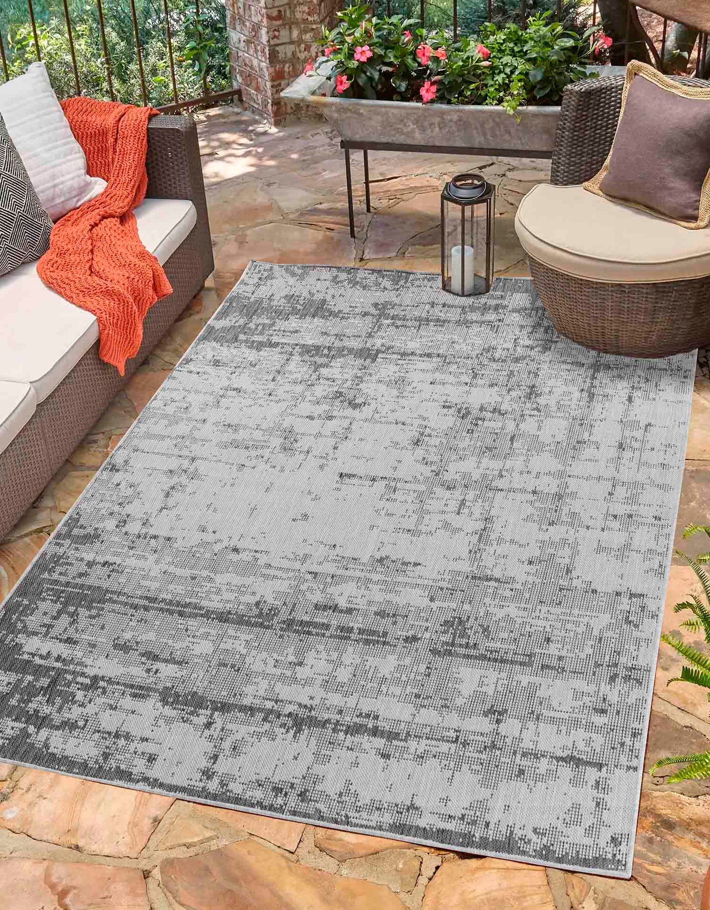 Sky Abstract Outdoor Rug - Dark Grey