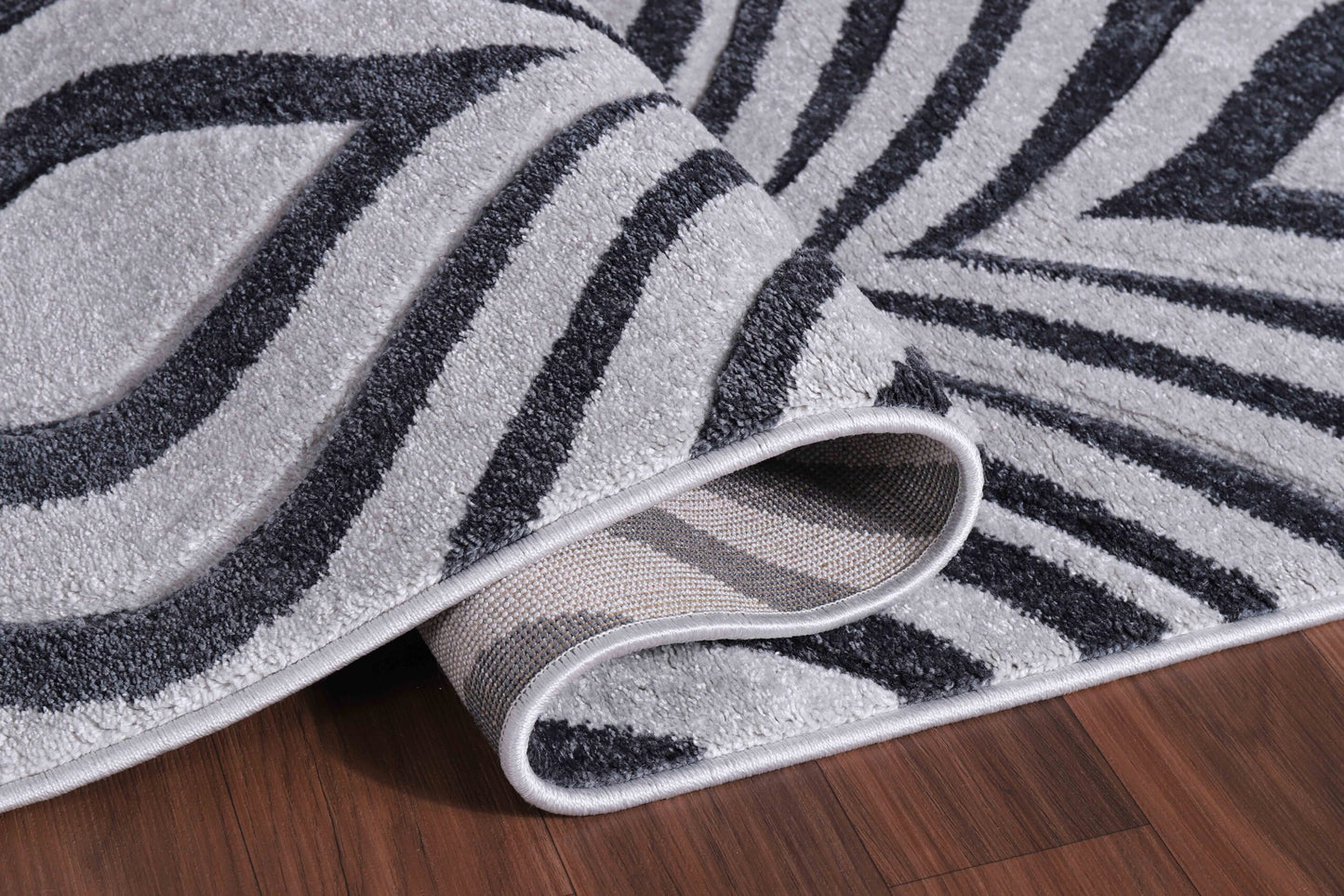 Valencia Ogee Carved Rugs - Dark Grey