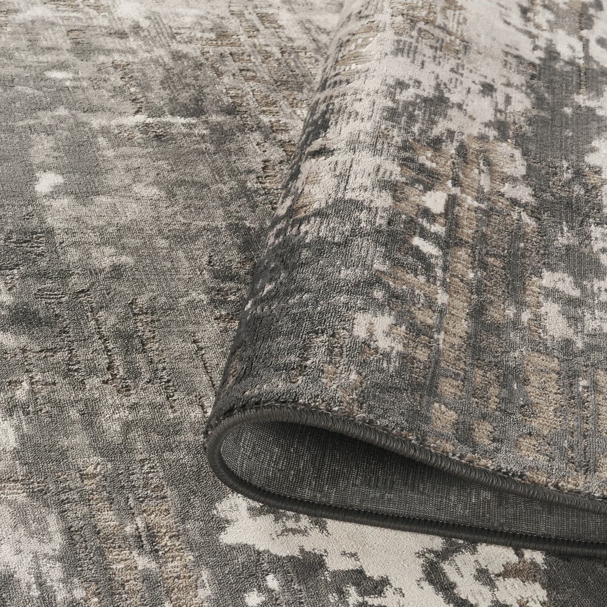 Mayfair Abyss metallic rug, styled view 4