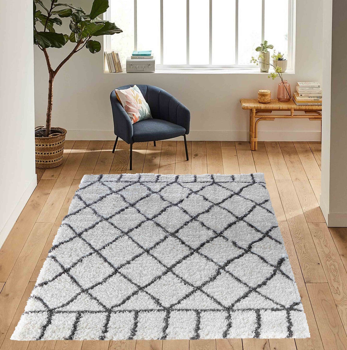 Marrakesh Diamond Shaggy Rug - Dark Cream