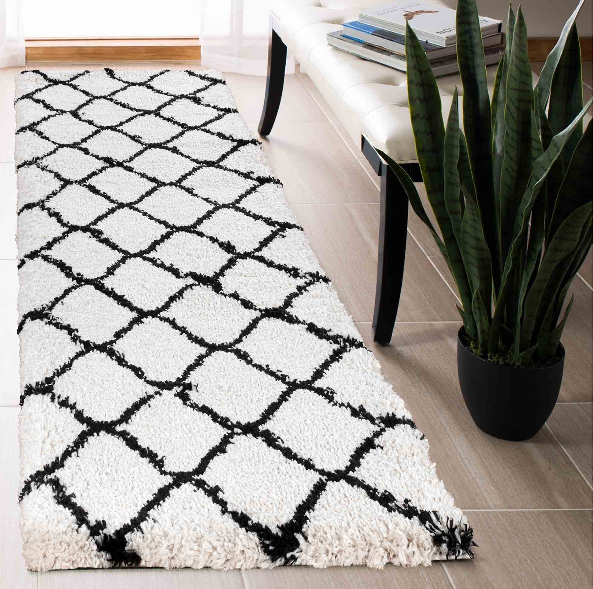 Marrakesh Bold Trellis Shaggy Rug - Runners - 60x220 cm