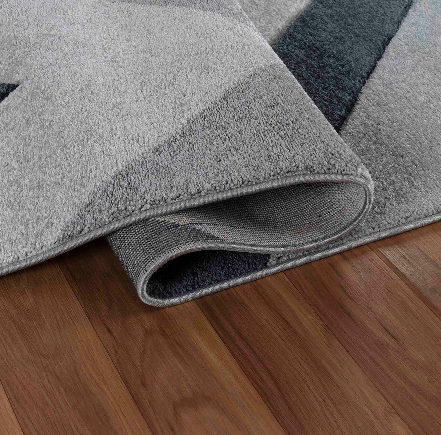 Valencia Zig Zag Caved Rug - Black