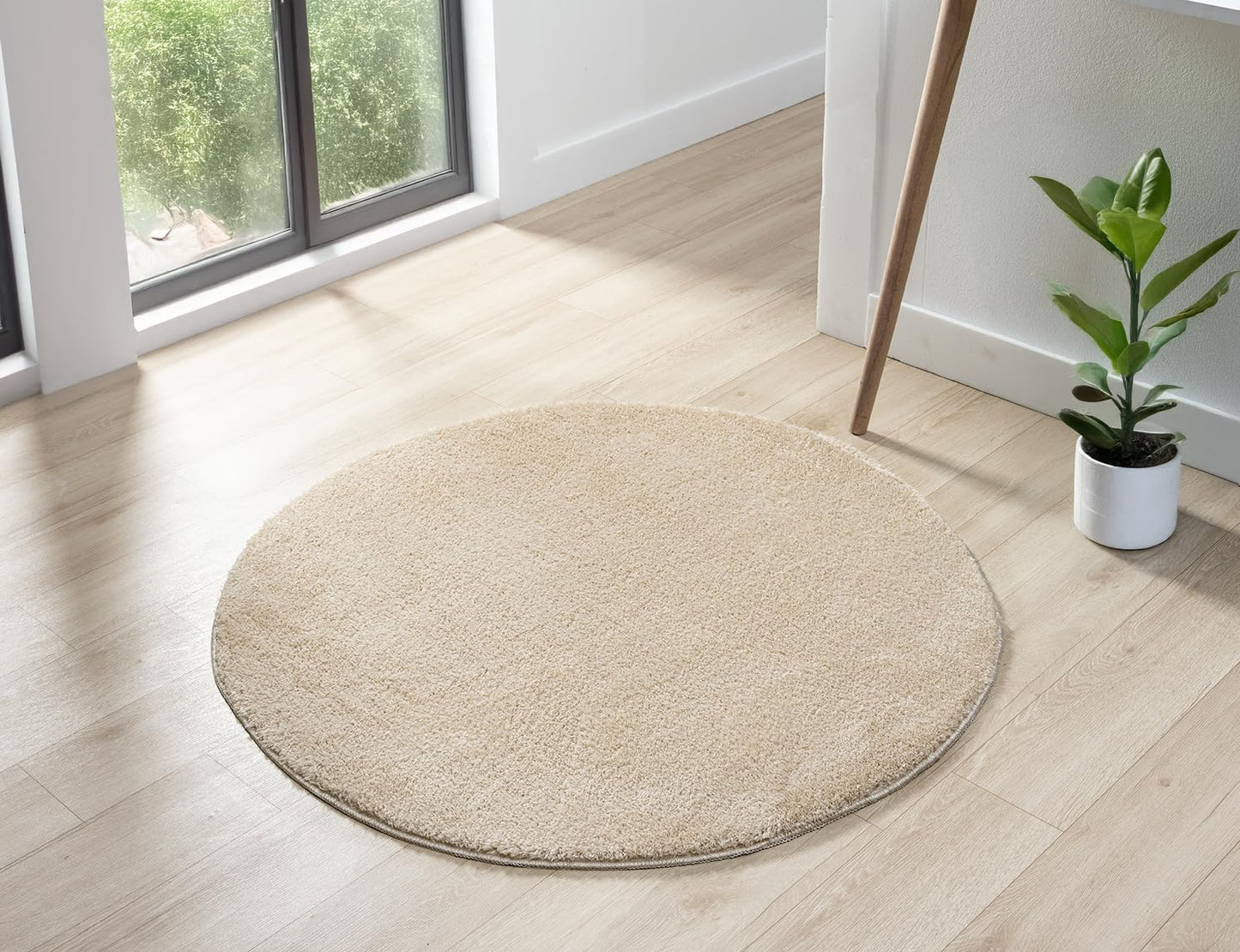 Comfy Washable Modern Living Room Rug Polyester Plain Indoor Area Rug with Low Pile - Anti-Slip Felt Backing Bedroom-Hallway Runner