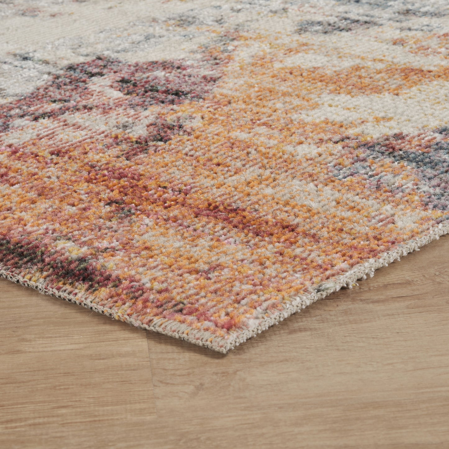 Aress Abstract modern rug, side profile