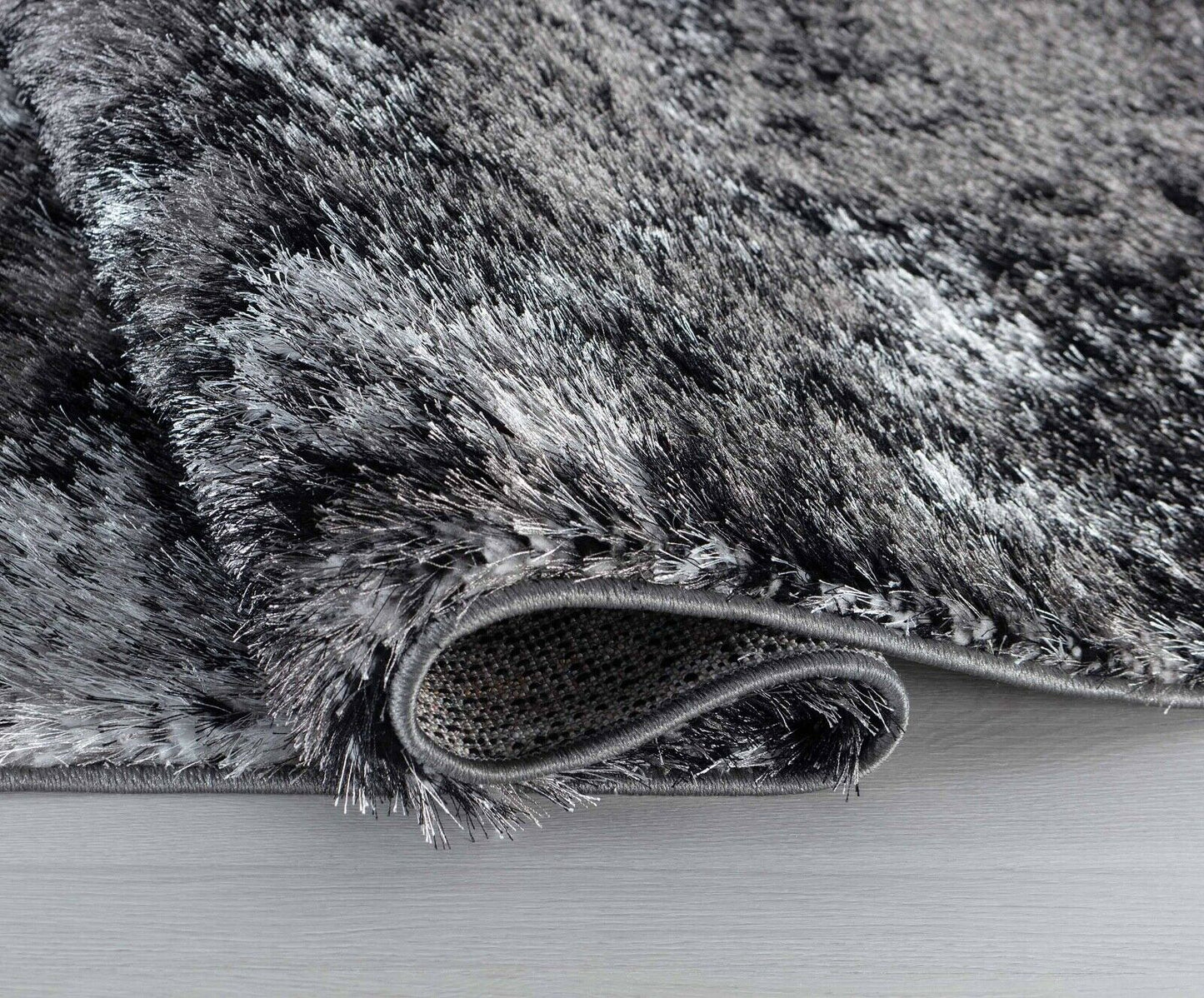 California Two-Tone Shaggy Rug - Silver