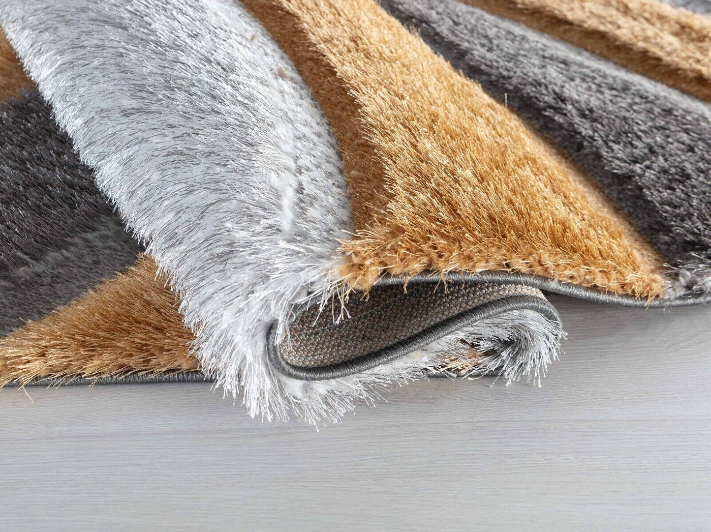 California Waves Shaggy Rug - Ochre
