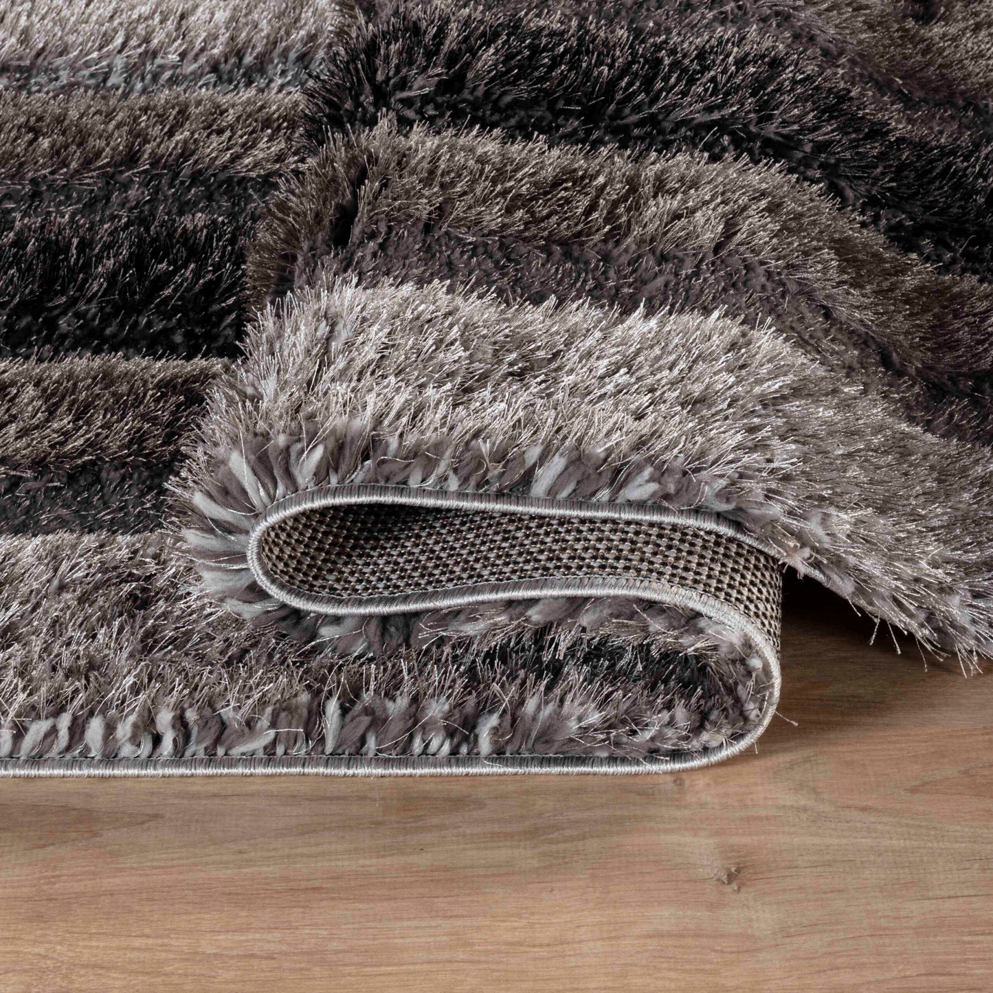 California Hand-Carved Shaggy Rug - Bordered Grey