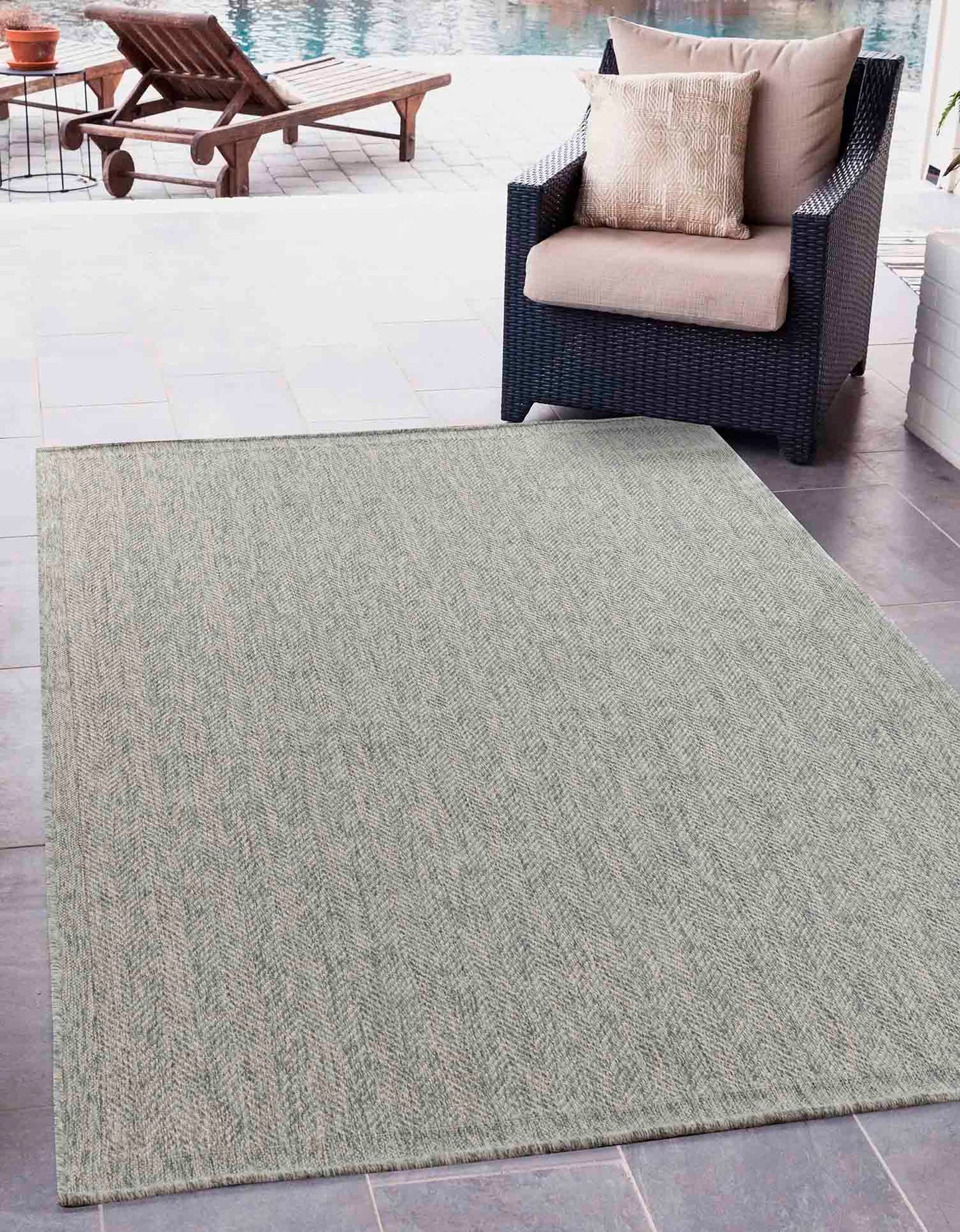 Harper Herringbone Outdoor Rug - Silver