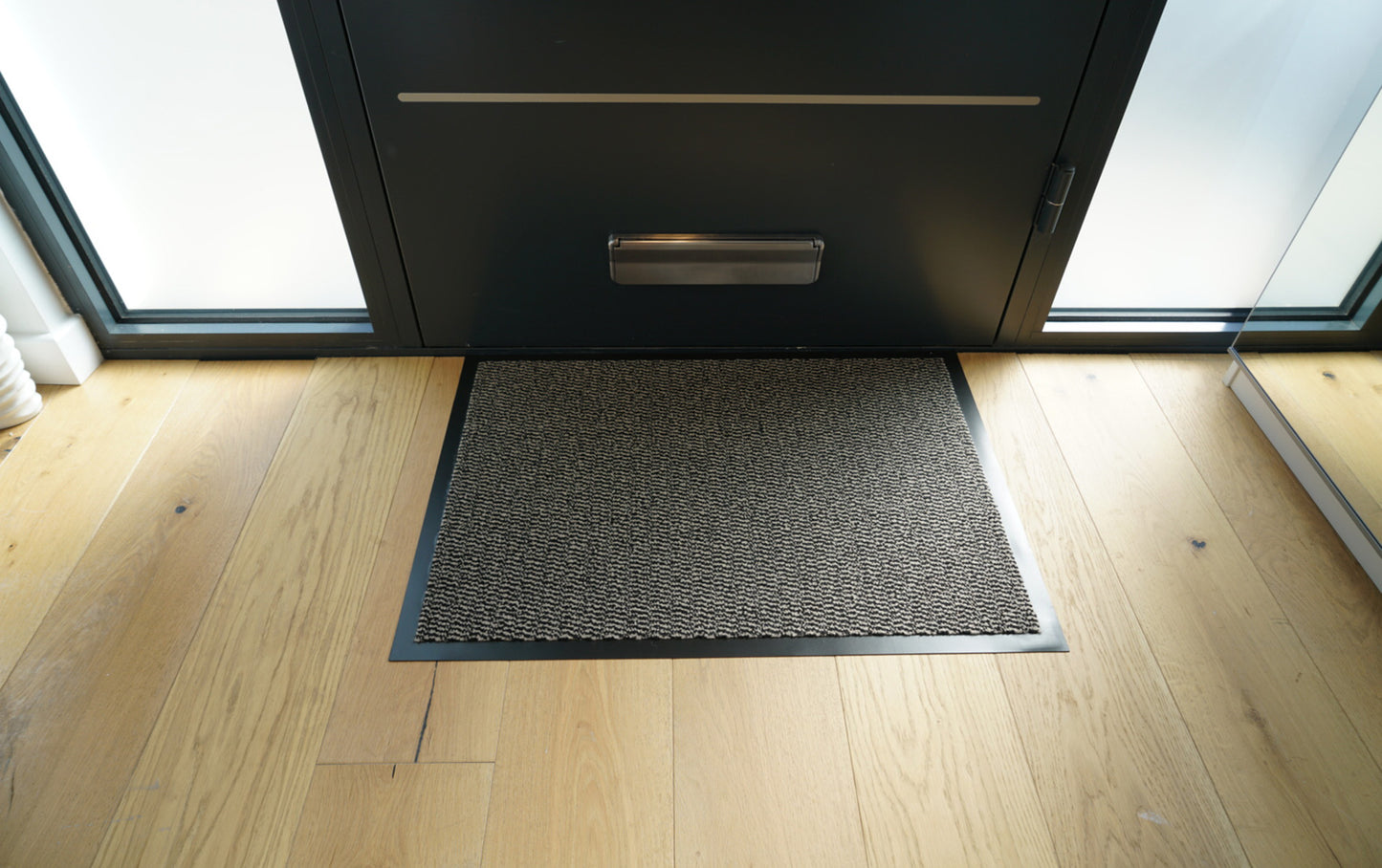 Leyla Barrier Door Mat - Beige