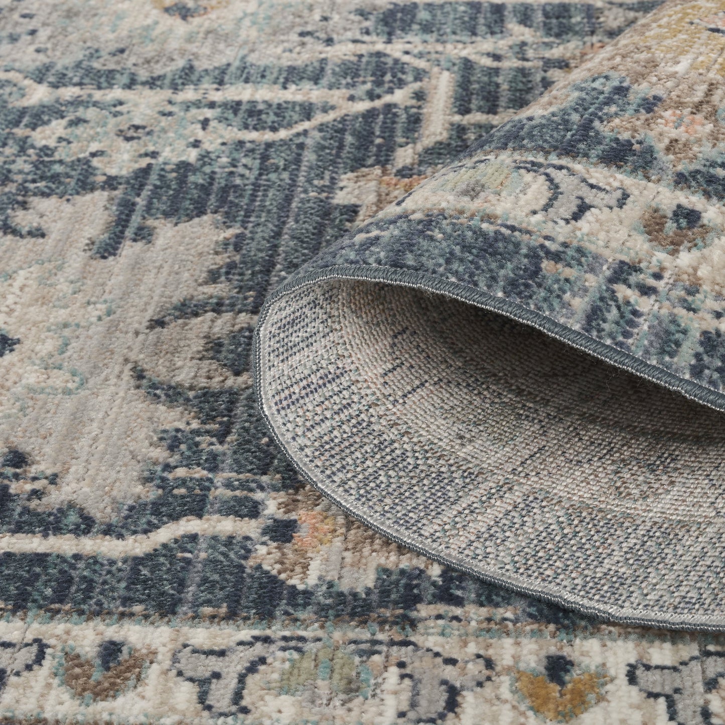 Maia Vintage Patterned Rug - Lagoon Navy