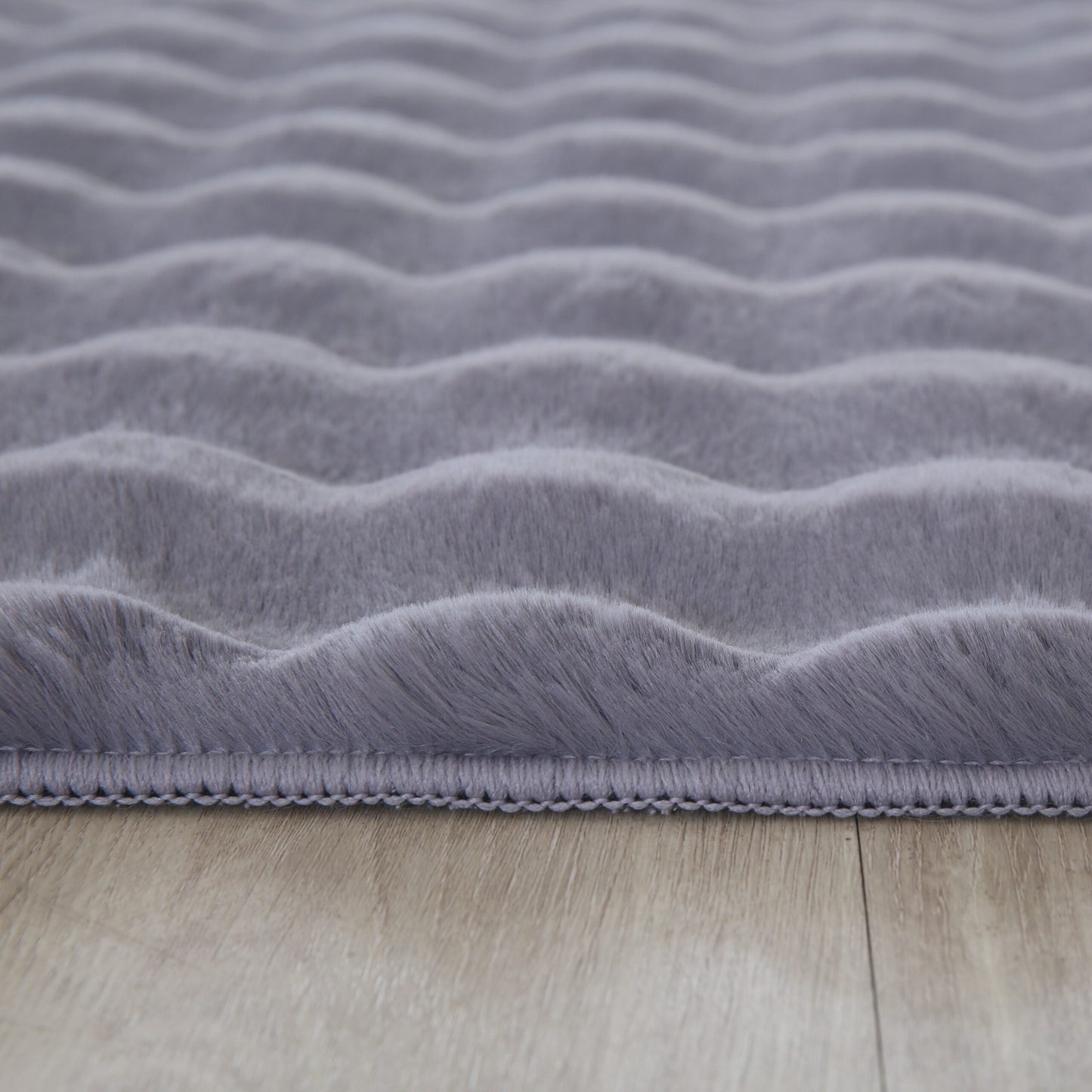 Orbie Bobble Rug - Snow White