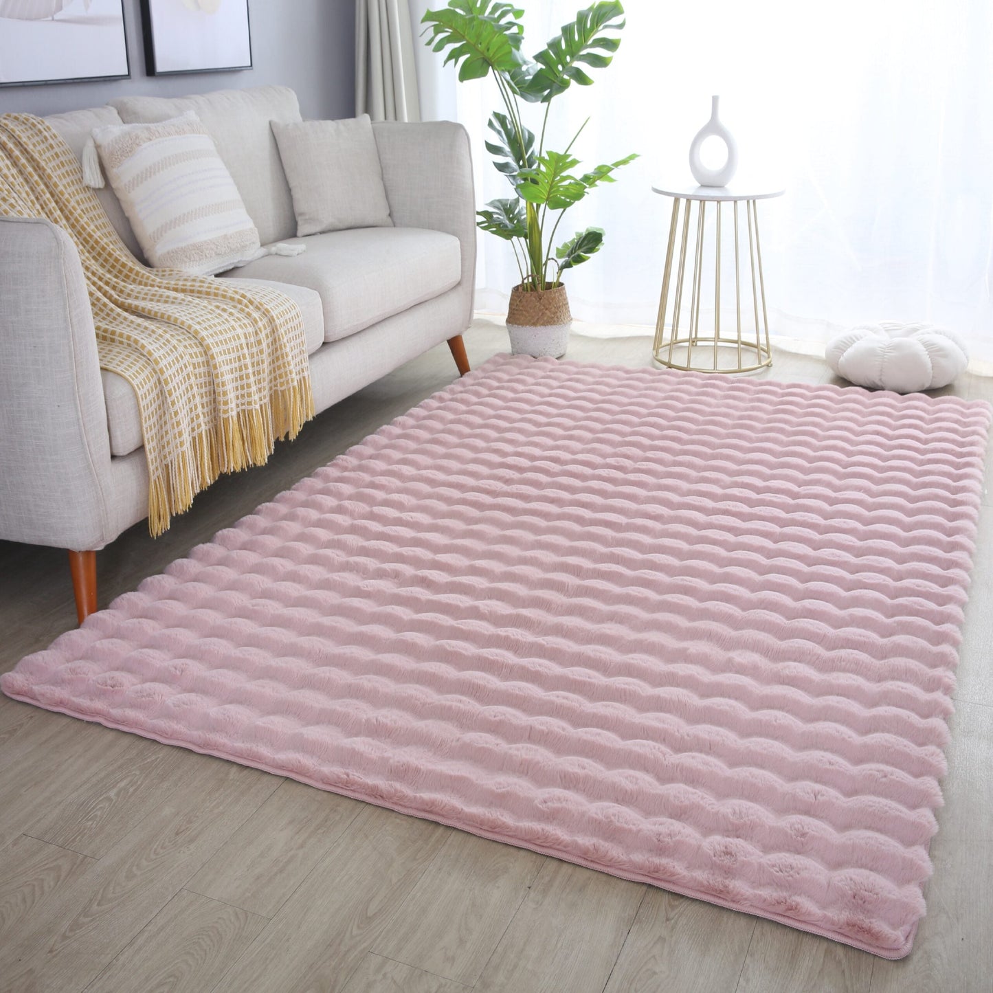 Orbie Bobble Rug - Snow White
