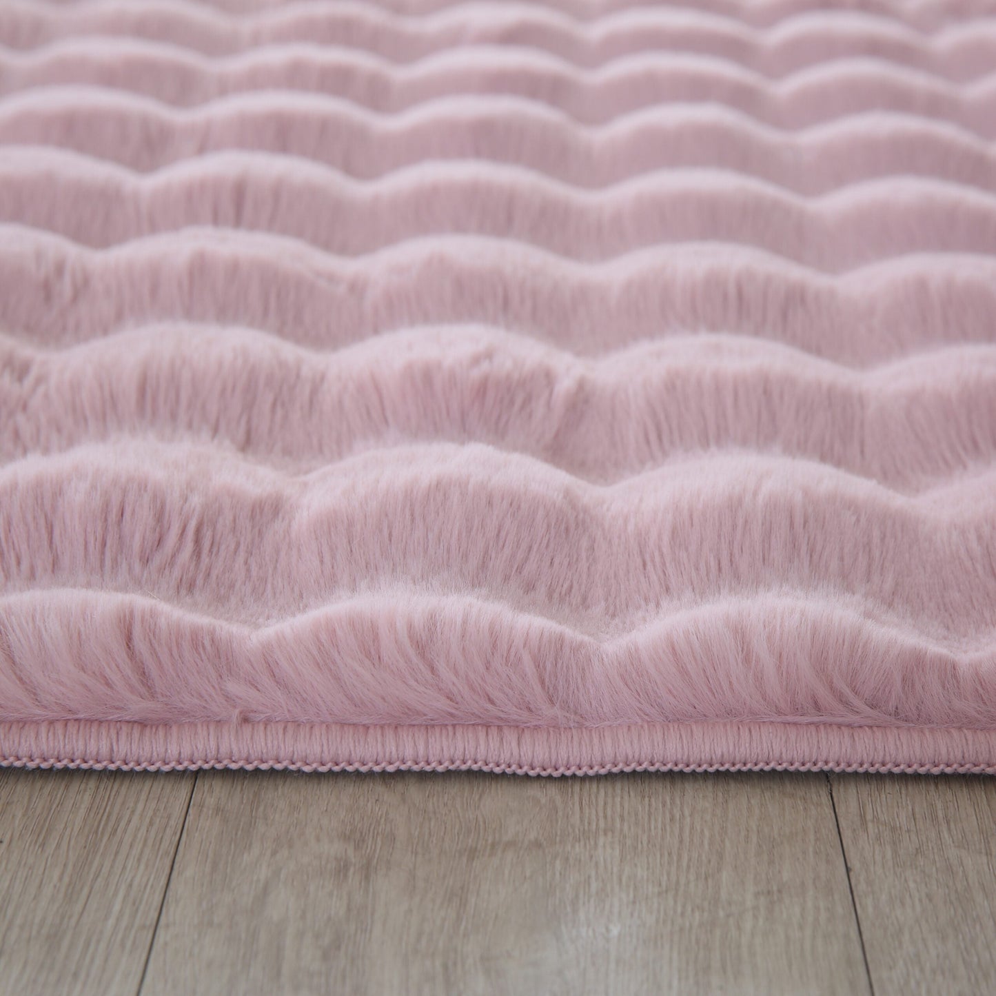 Orbie Bobble Rug - Snow White