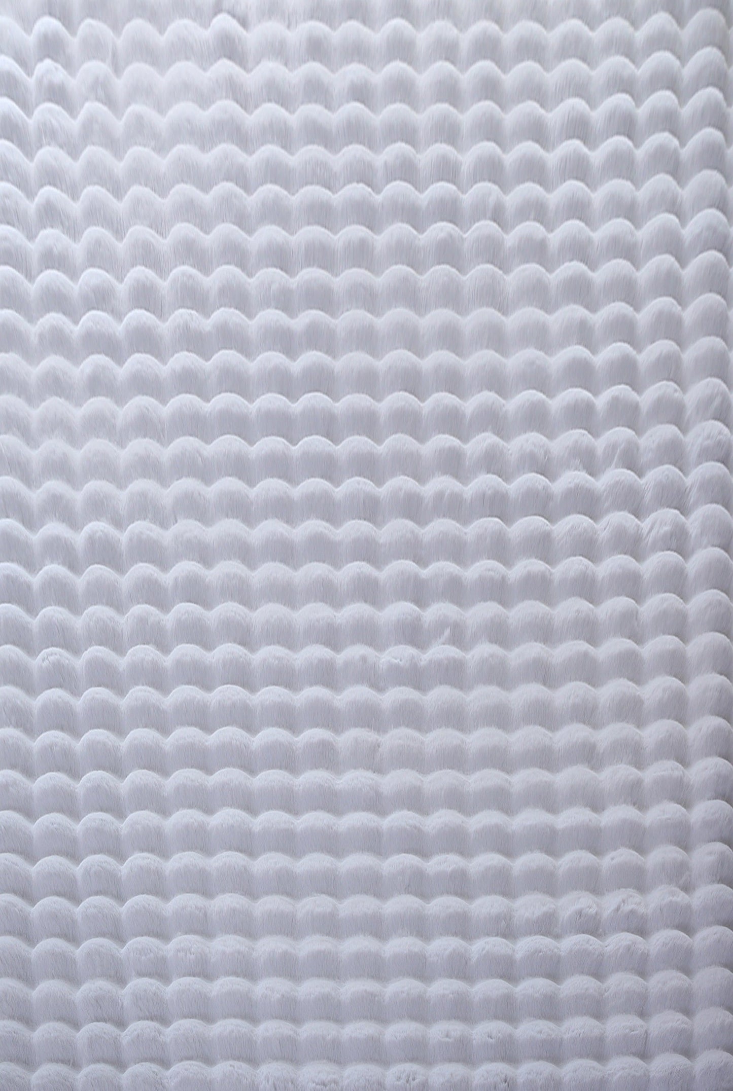 Orbie Bobble Rug - Snow White