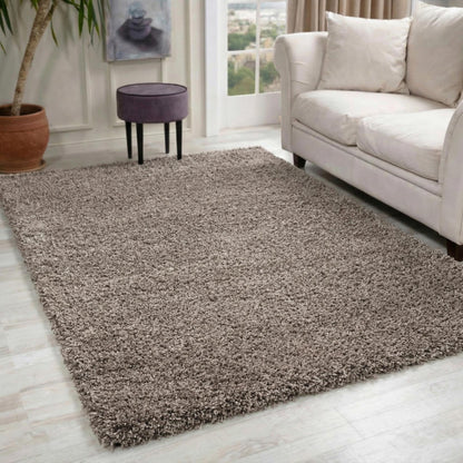 Light Beige Oxford shaggy rug, in a room setting