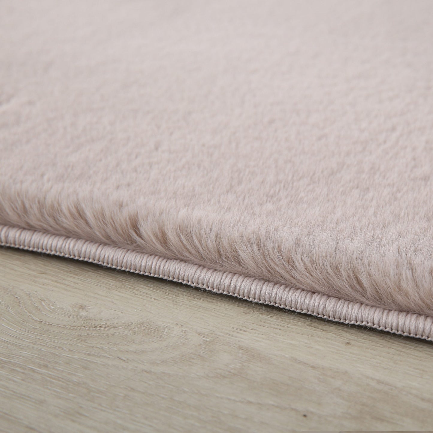Plushtale Ultra-Soft Fluffy Rug - Anthracite