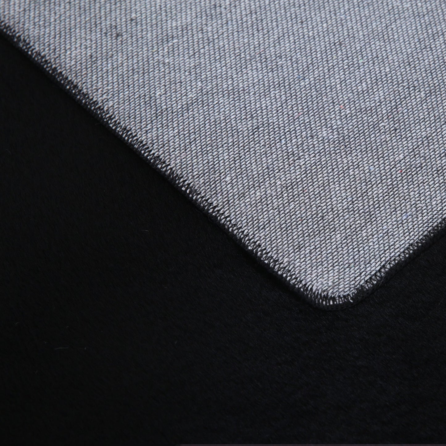 Plushtale Ultra-Soft Fluffy Rug - Anthracite