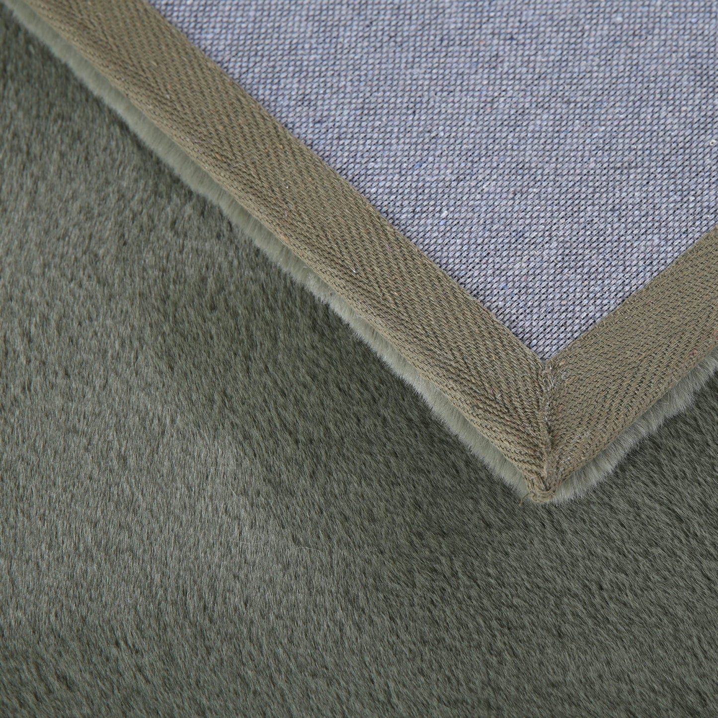 Plushtale Ultra-Soft Fluffy Rug - Anthracite