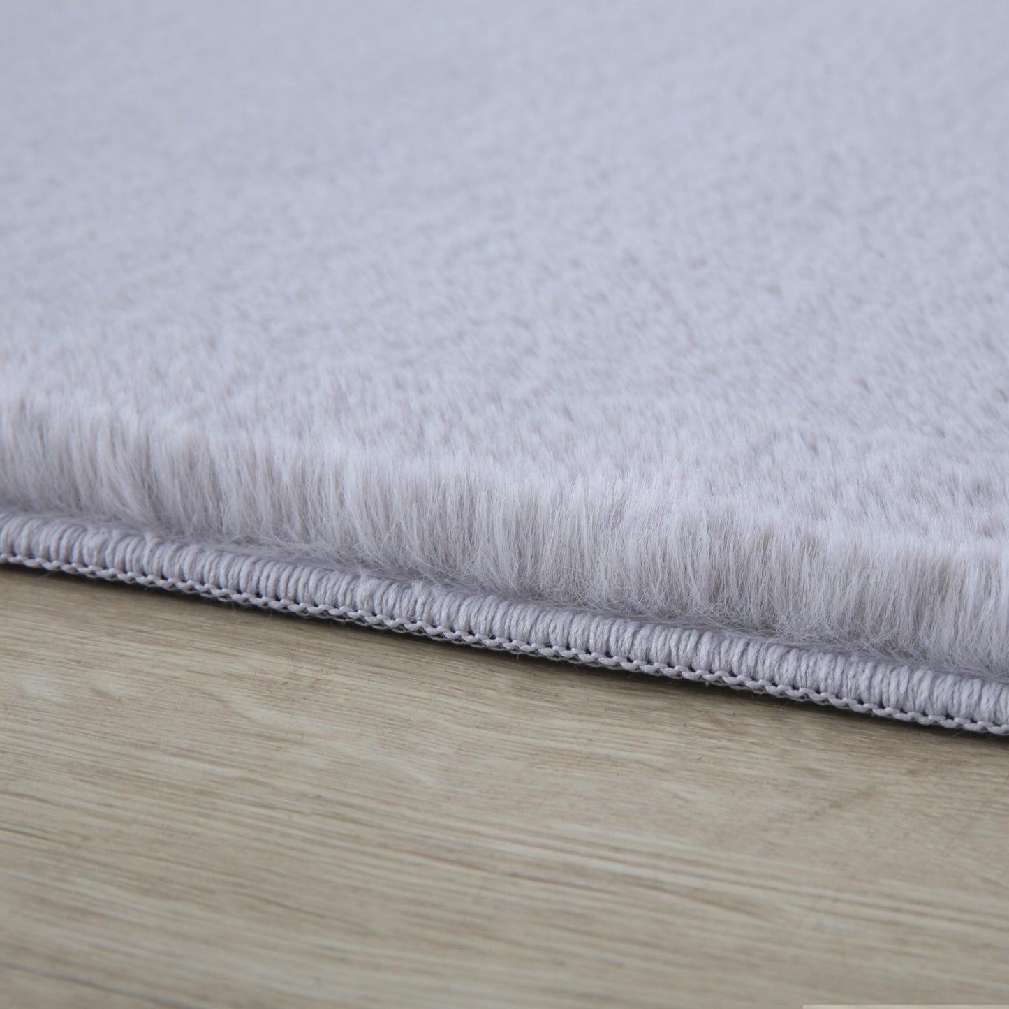 Plushtale Ultra-Soft Fluffy Rug - Anthracite