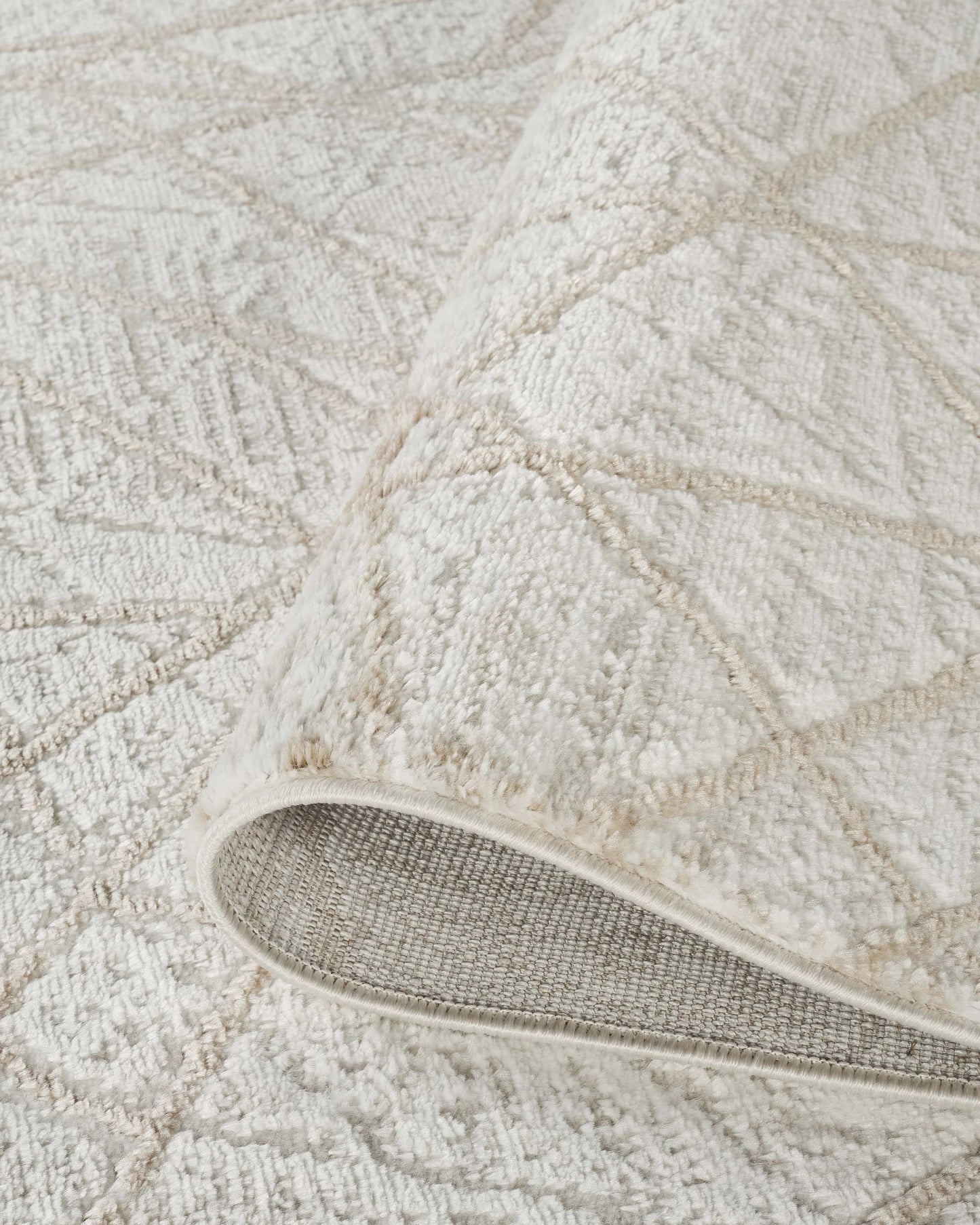 Perla Metallic Abstract Rug - Axis Beige