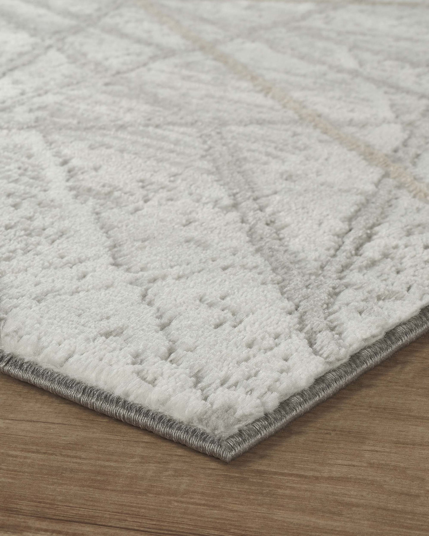 Perla Metallic Abstract Rug - Axis Beige