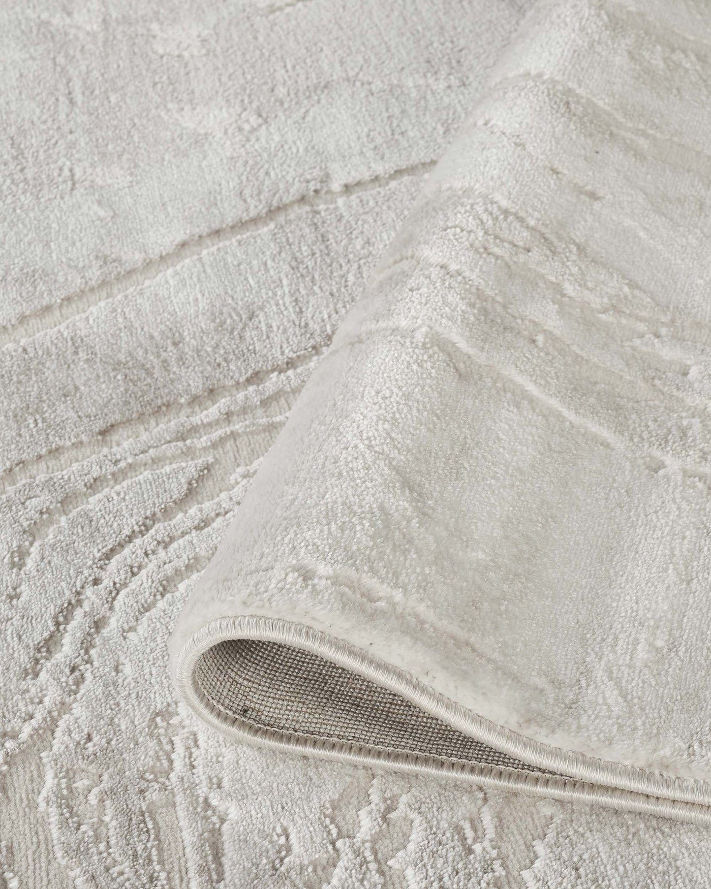 Perla Metallic Abstract Rug - Resin Beige