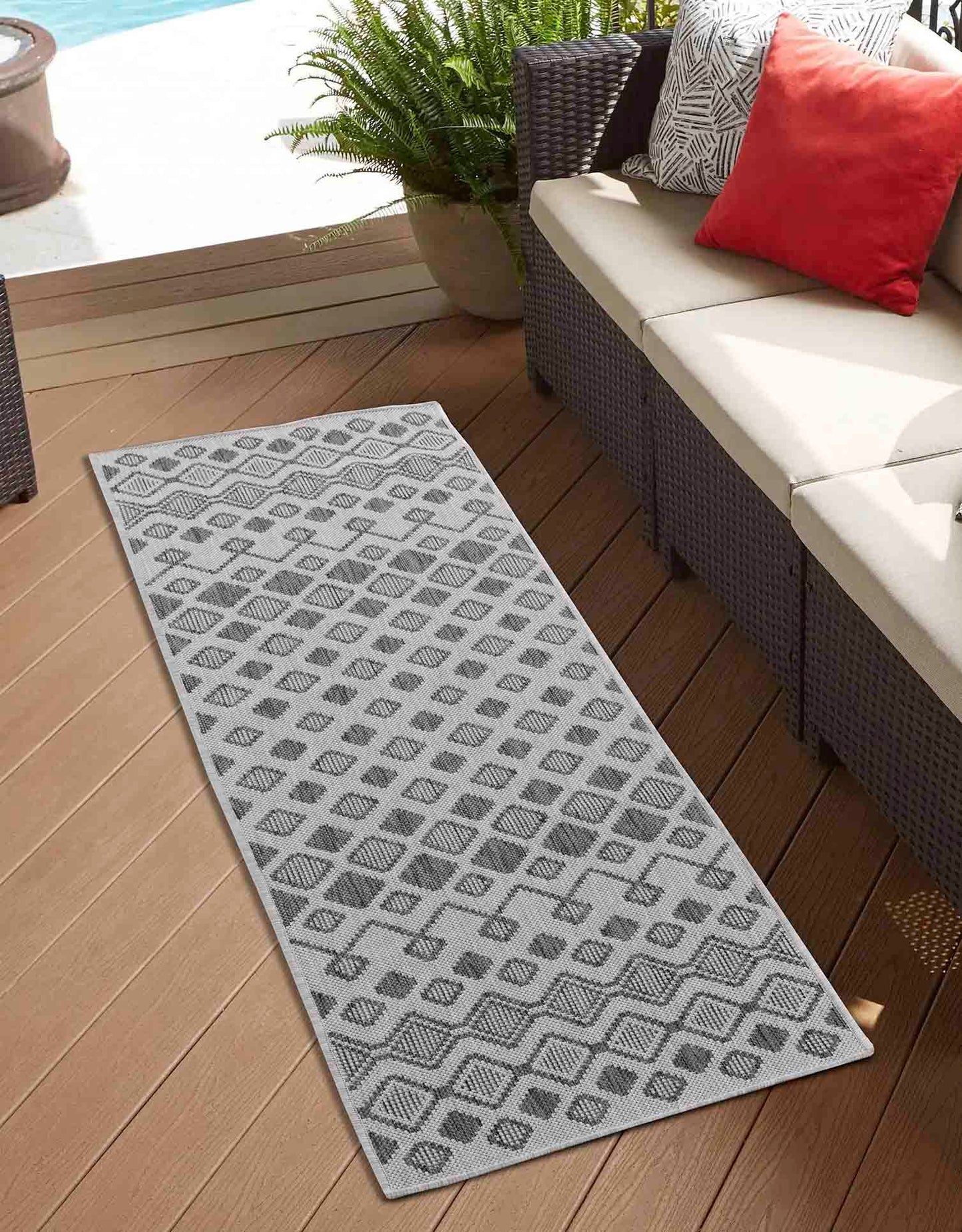 Sky Rhombus Outdoor Rug - Dark Grey