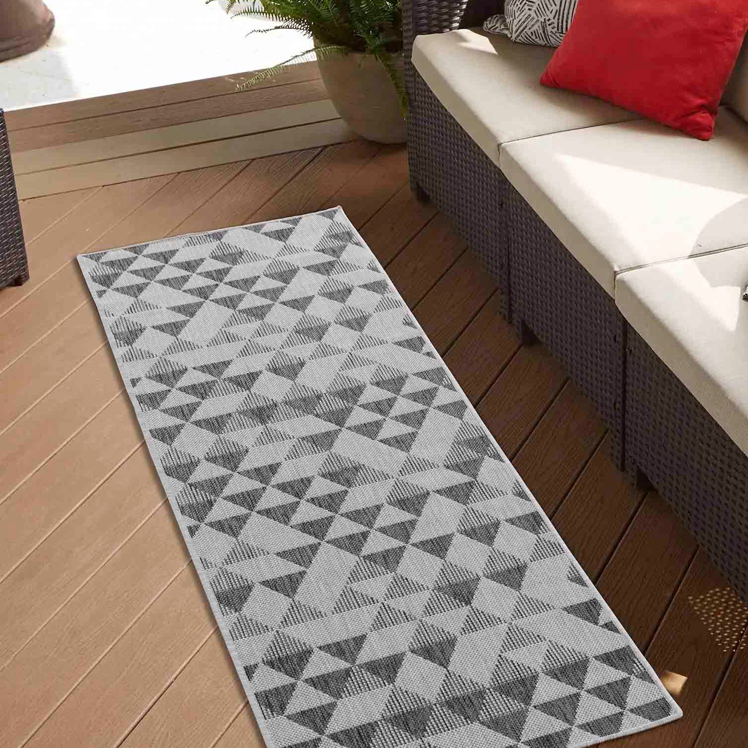 Sky Triangle Outdoor Rug - Dark Grey