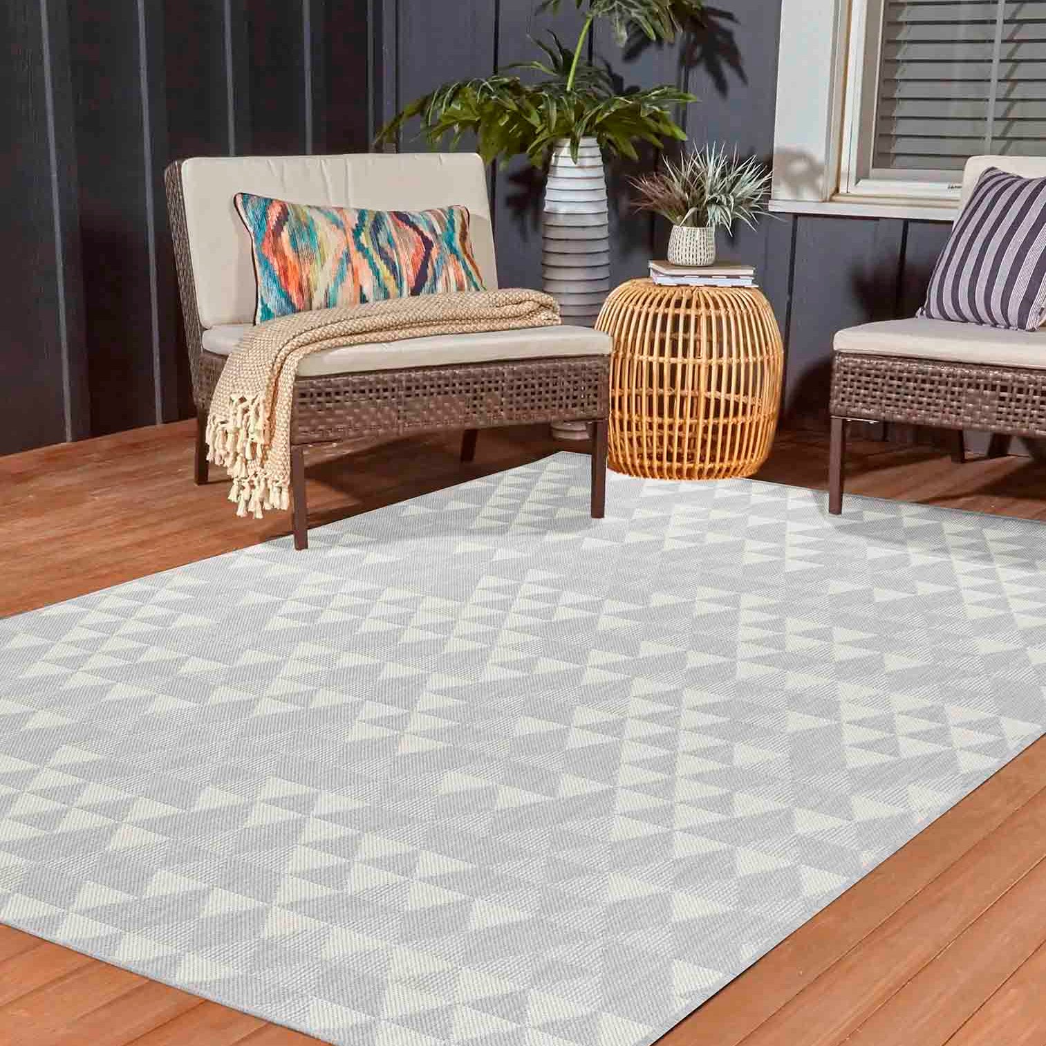 Sky Triangle Outdoor Rugs - Medium