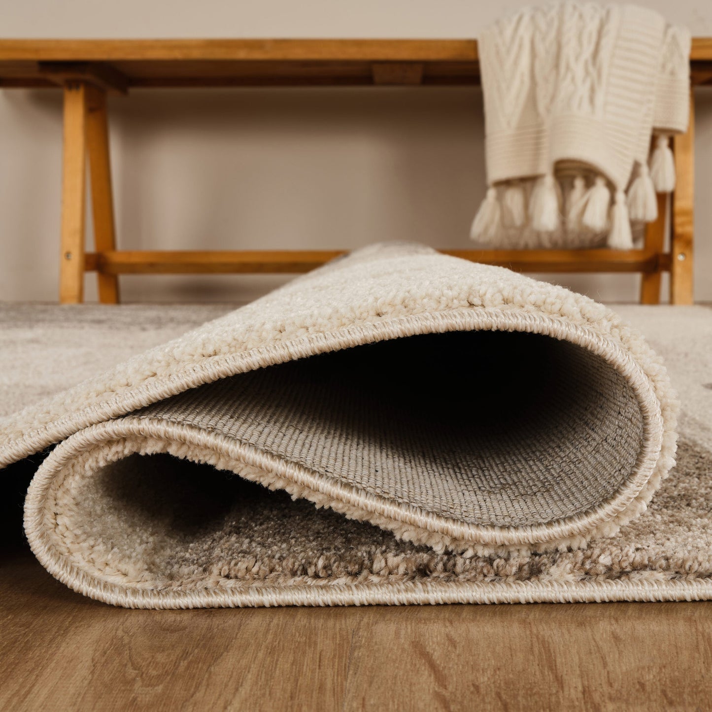 Santiago Carved Abstract Rug - Tile Beige