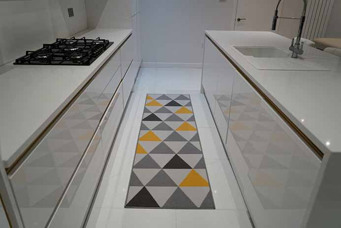 Havana Triangle Door Mat - Light Gold