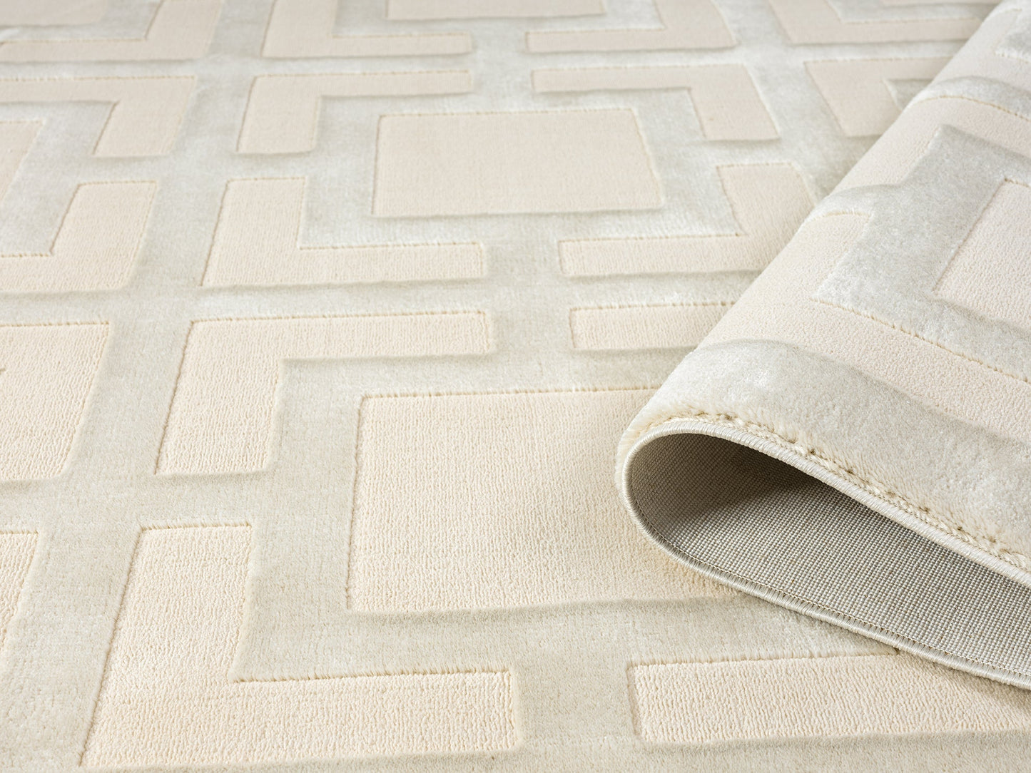 Vellure Textured Geometric Rug - Maze Grey