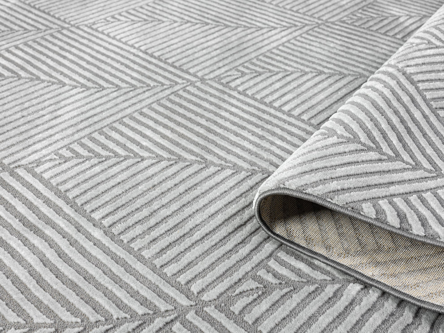 Vellure Textured Geometric Rug - Pyramid Cream