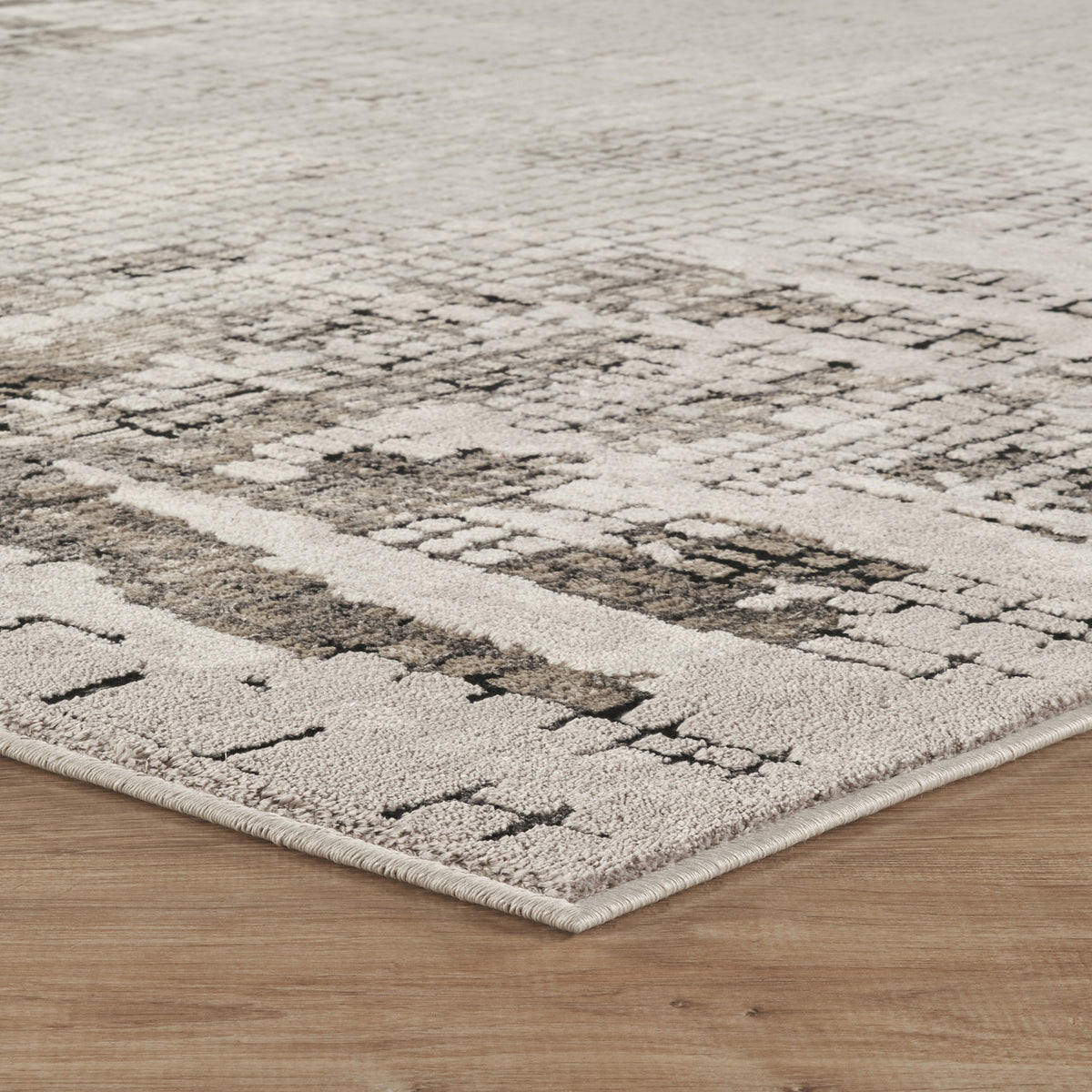 Mayfair Croc metallic rug, styled view 4